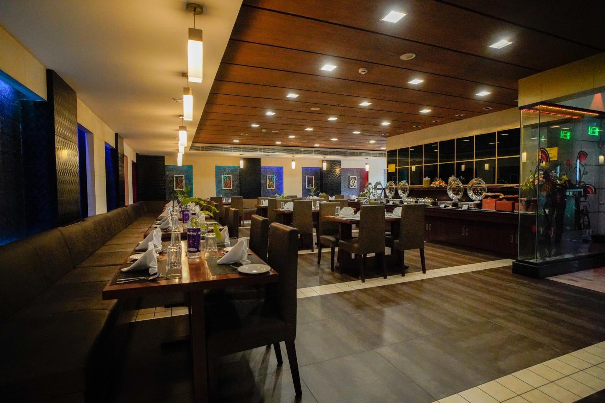 Hotel Olive Eva Kochi Exterior photo